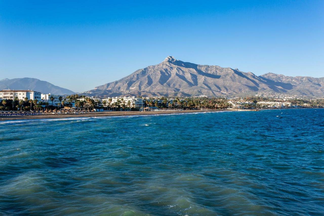 By Riva - Luxurious, Exclusive 2 Bedroom Apt Inside Puerto Banus Marbella Exterior foto